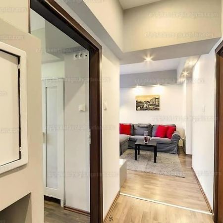 Velnoek Luxus Apartman Makó Esterno foto