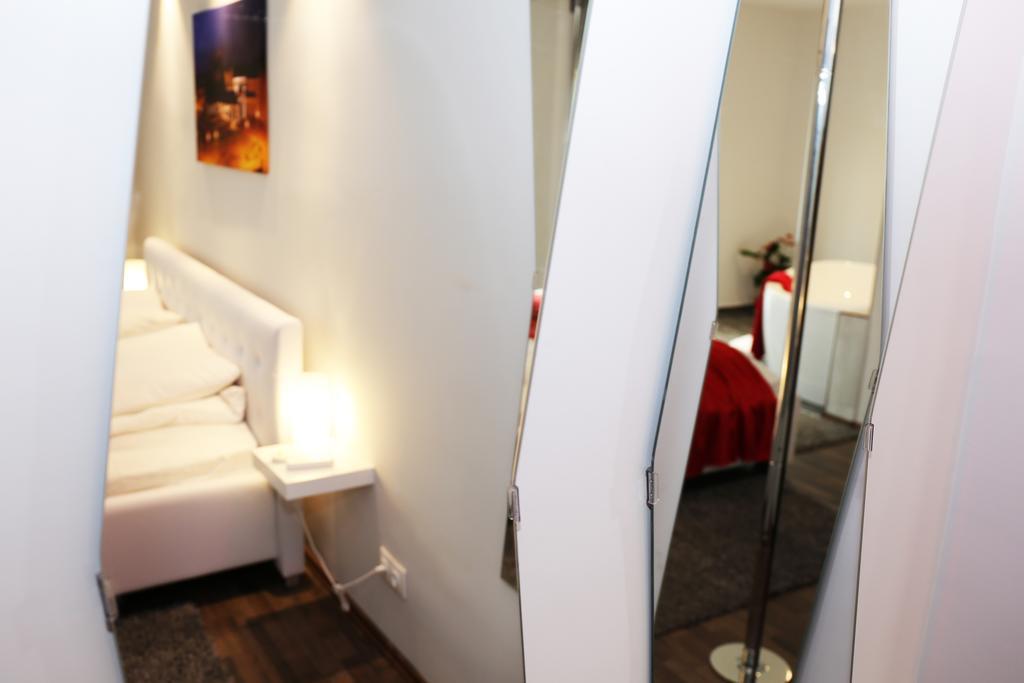 Velnoek Luxus Apartman Makó Esterno foto